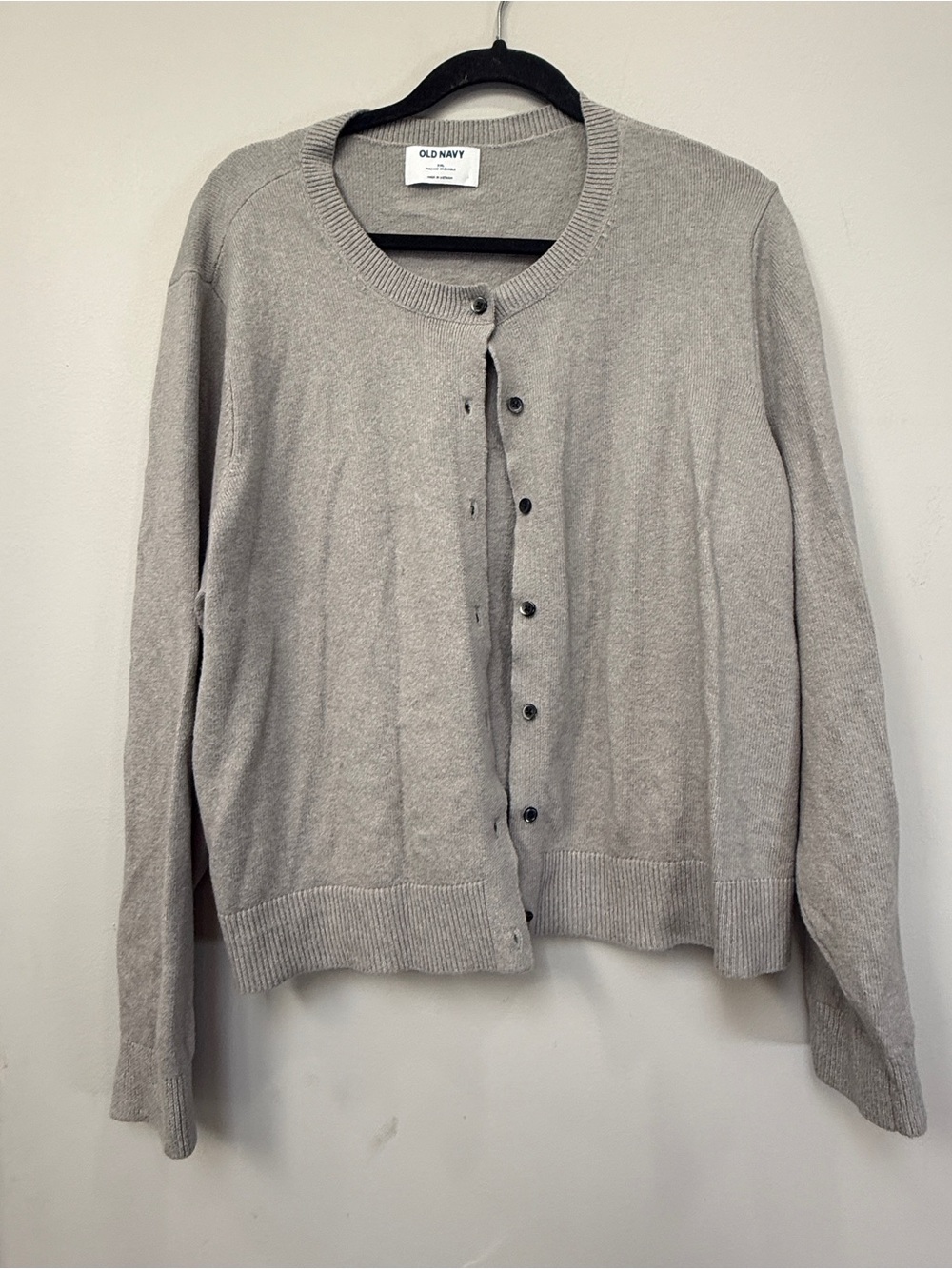 Old Navy Light Gray Women’s Crewneck Button Cardigan